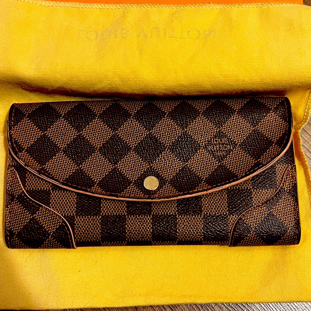 🎉SALE Louis Vuitton Damier Ebene Caissa Wallet Rose Ballerine